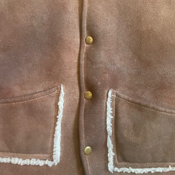 Men’s Vintage Heavy Leather Vest - Picture 3 of 11